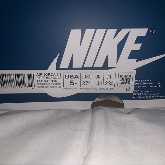 Jordan size 5 women’s - Picture 4 of 7